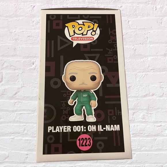 Funko POP! TV: Netflix Squid Game - Player 001: Oh Il-Nam #1223 BNIB - Picture 6 of 8